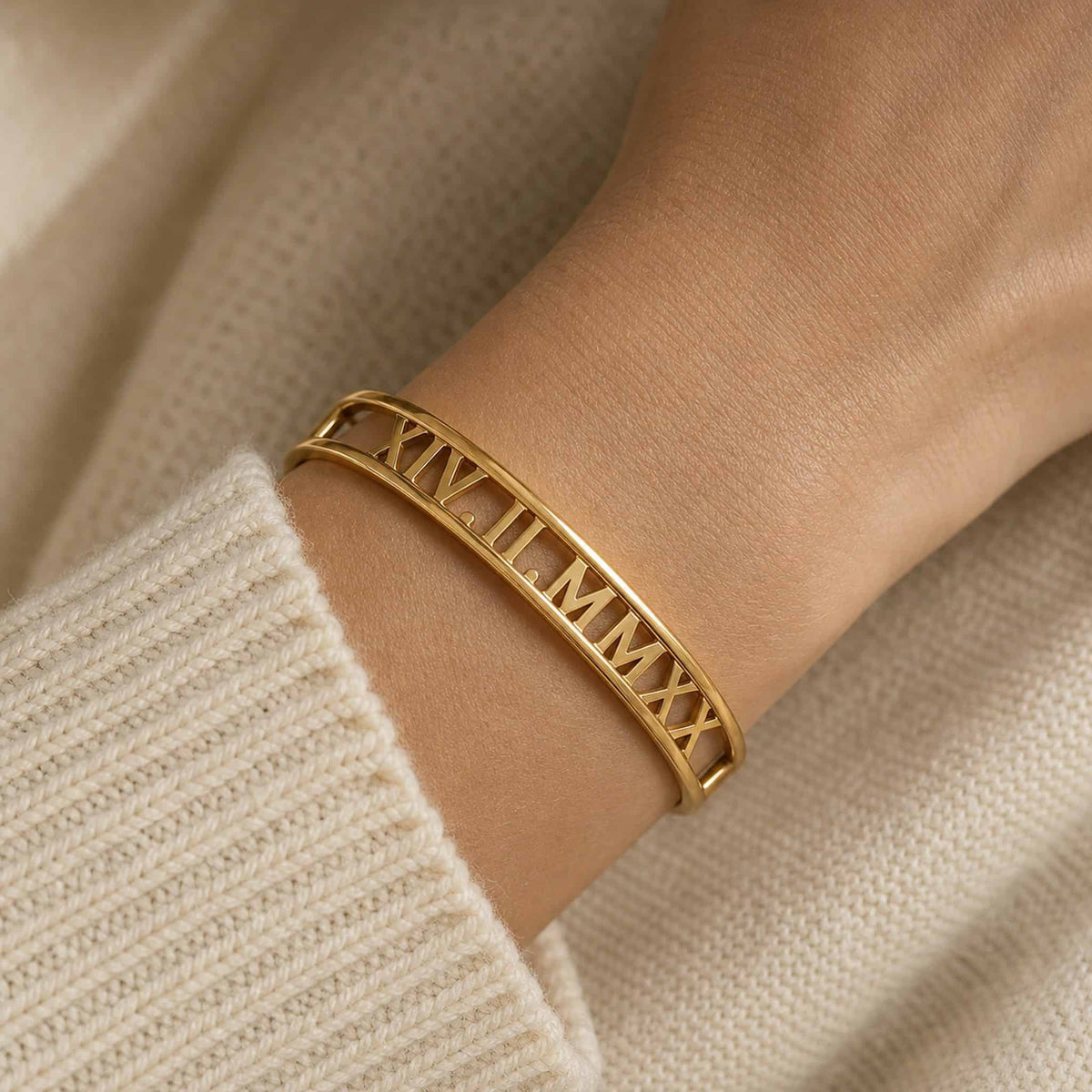 Roman Numerals Bangle